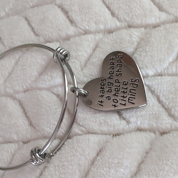 Bracelet - Picture 3 of 3